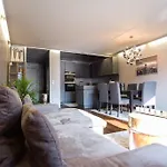 Stunning High-End 2 Bedroom Condo Near City Center